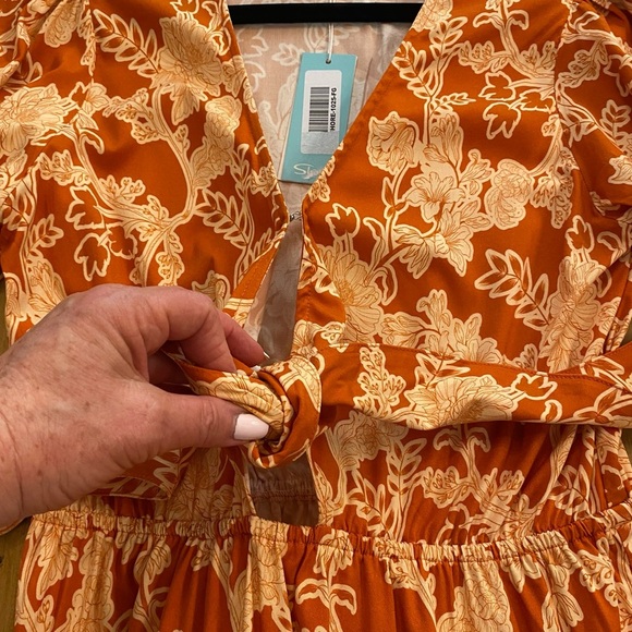 Shore Women’s Floral Short Dress Orange Gold Peep Hole Summer New Medium Resort - Picture 3 of 16
